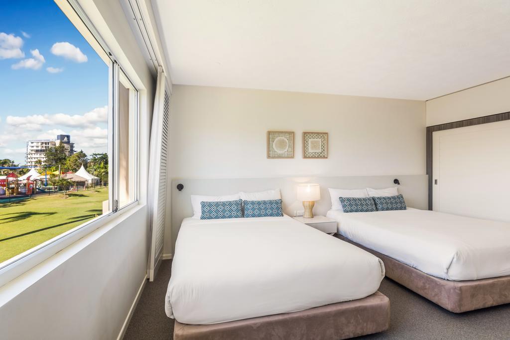 Oaks Sunshine Coast Oasis Resort Caloundra Bagian luar foto